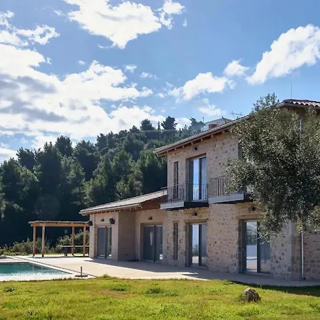 Seaview In Apollonii Lefkada ヴィラ Athánion